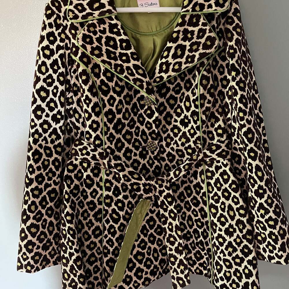 3 Sisters y2k brand new Peacoat